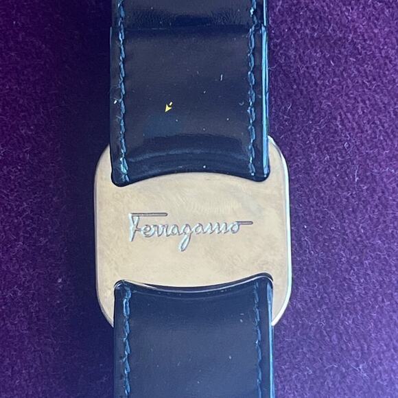 Salvatore Ferragamo Iconic Black Patent Leather Vara Bow Silver Keyring MINT - Picture 5 of 7